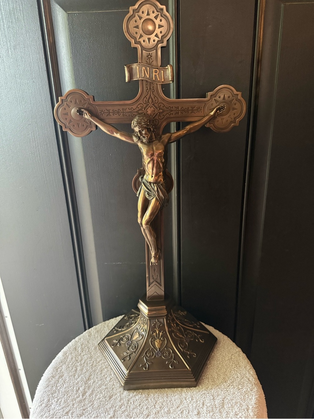 Ornate Veronese Standing Crucifix, 22 inch